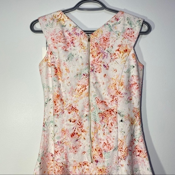 𝅺🍋NWT Ann Taylor LOFT Sleeveless Floral Dress - Picture 6 of 8